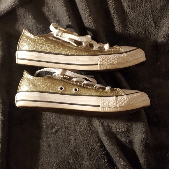 Converse All-Star Kids Gold Glitter Lo-Tops - Picture 6 of 8